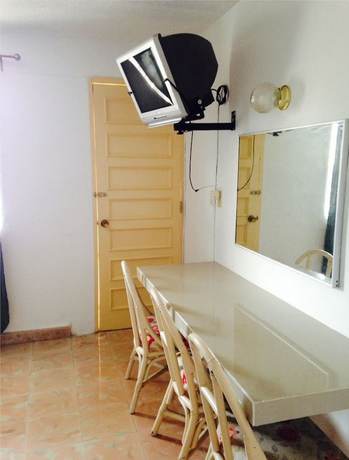 Imagen de la habitación del Hotel Rivemar. Foto 6
