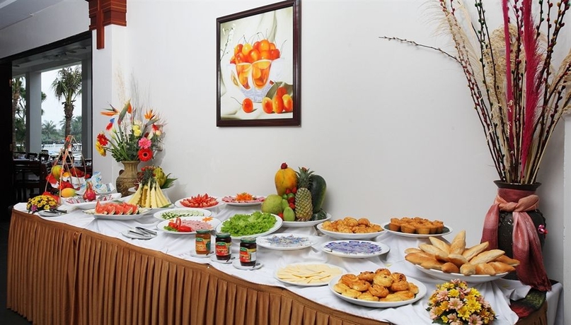 Imagen del bar/restaurante del Hotel River Beach Resort and Residences. Foto 3