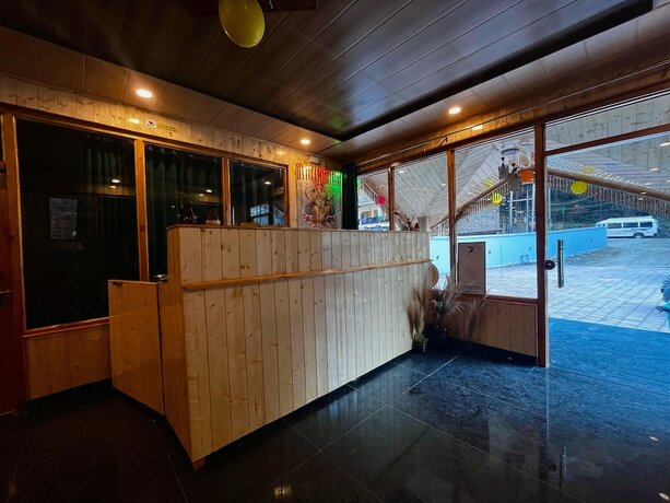 Imagen general del Hotel River Bliss. Foto 8