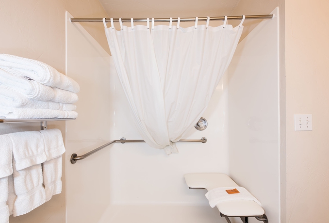 Imagen de la habitación del Hotel River Canyon Lodge. Foto 5