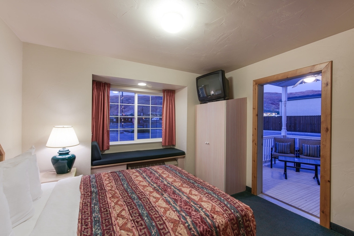 Imagen de la habitación del Hotel River Canyon Lodge. Foto 9