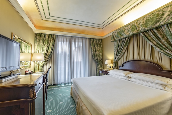 Imagen de la habitación del Hotel River Château. Foto 13