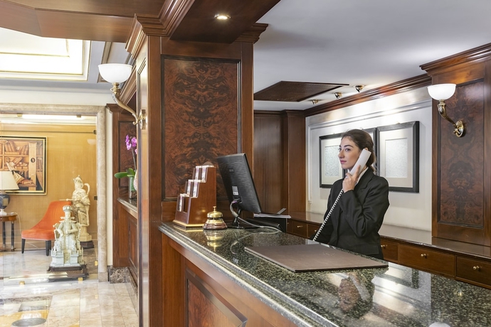 Imagen de los interiores del Hotel River Château. Foto 18