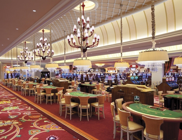 Imagen de los interiores del Hotel River City Casino and. Foto 18