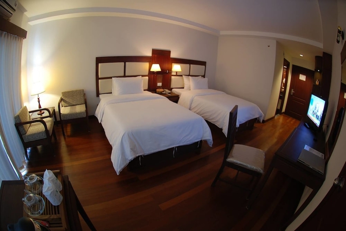 Imagen de la habitación del Hotel River City. Foto 7