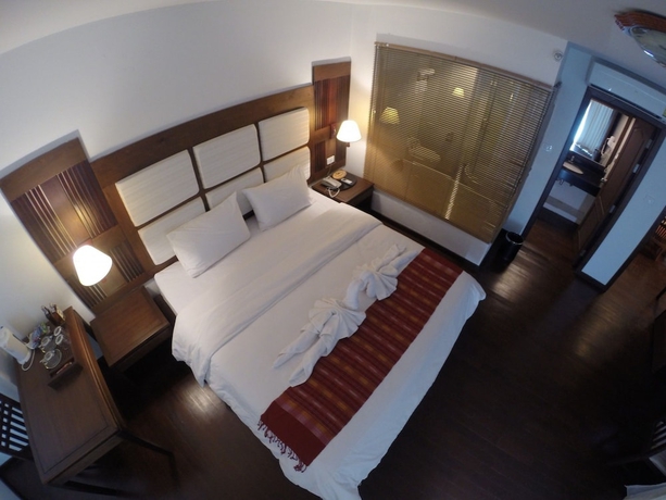 Imagen de la habitación del Hotel River City. Foto 8