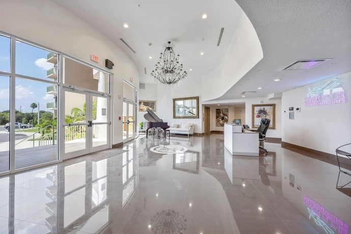 Imagen de los interiores del Hotel River Fly-in. Foto 16