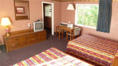 Imagen de la habitación del Hotel River Forest Inn. Foto 13