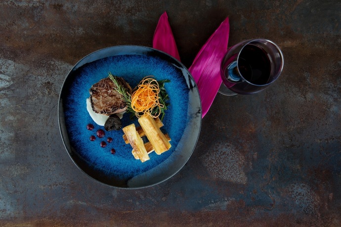 Imagen del bar/restaurante del Hotel River Garden And Suites. Foto 10