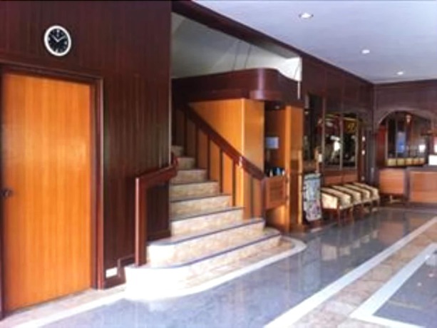 Imagen de los interiores del Hotel River Grand Hat Yai. Foto 12