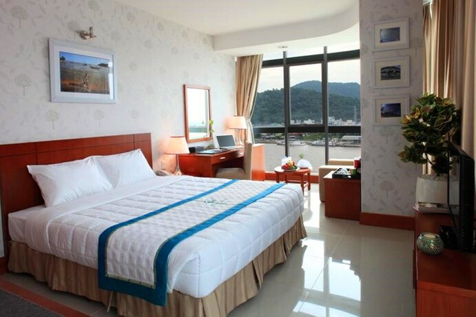 Imagen de la habitación del Hotel River, Ha Tien. Foto 28