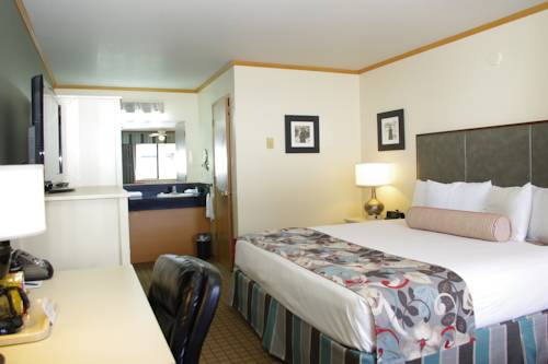 Imagen de la habitación del Hotel River House Inn, a Baymont by Wyndham. Foto 15