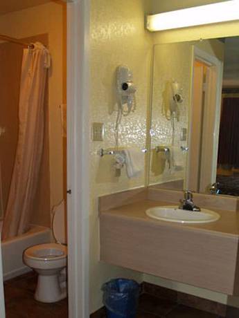 Imagen de la habitación del Hotel River Inn Motel. Foto 10