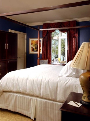Imagen general del Hotel River Inn Of Harbor Town. Foto 4