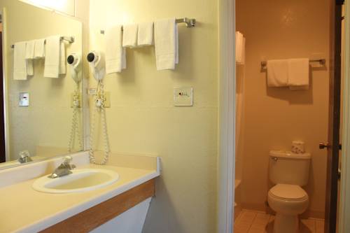 Imagen de la habitación del Hotel River Inn, Susanville. Foto 6