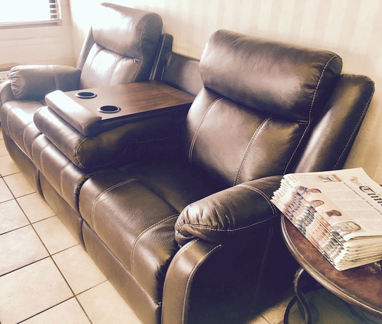 Imagen de los interiores del Hotel River Inn, Susanville. Foto 14