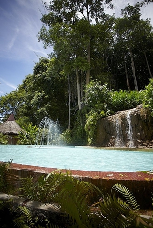 Imagen de la piscina del Hotel River Kwai Village. Foto 7