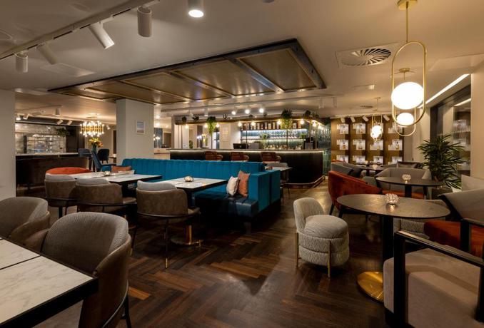 Imagen del bar/restaurante del Hotel River Ness Hotel, a member of Radisson Individuals. Foto 2
