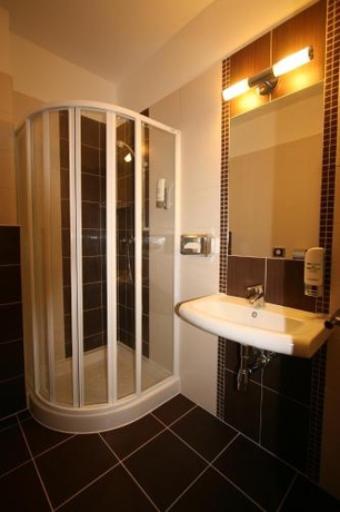 Imagen de la habitación del Hotel River, Nitra. Foto 7