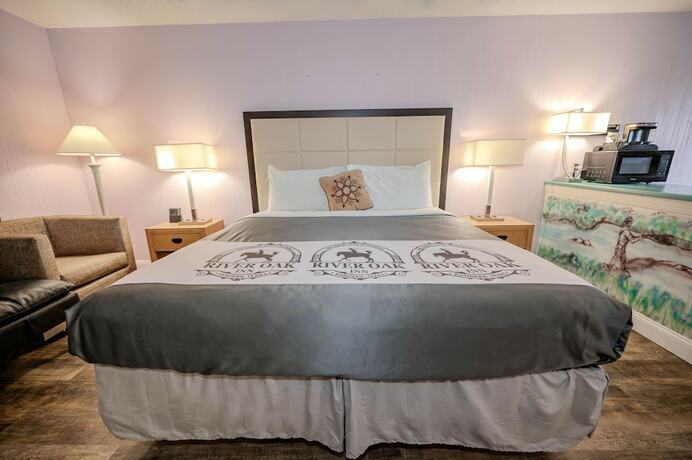 Imagen de la habitación del Hotel River Oak Inn. Foto 13