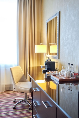Imagen de la habitación del Hotel River Palace, San Petersburgo. Foto 2