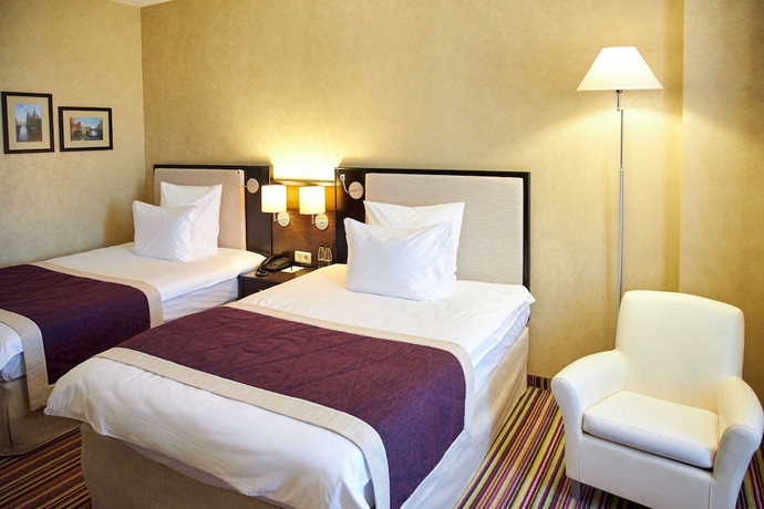 Imagen de la habitación del Hotel River Palace, San Petersburgo. Foto 6
