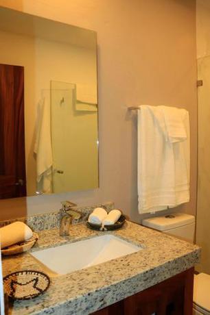 Imagen general del Hotel River Park, Puerto Vallarta. Foto 2