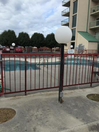 Imagen de la piscina del Hotel River Place Inn. Foto 15