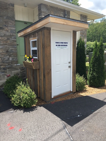 Imagen de los exteriores del Hotel River Point Lodge. Foto 12