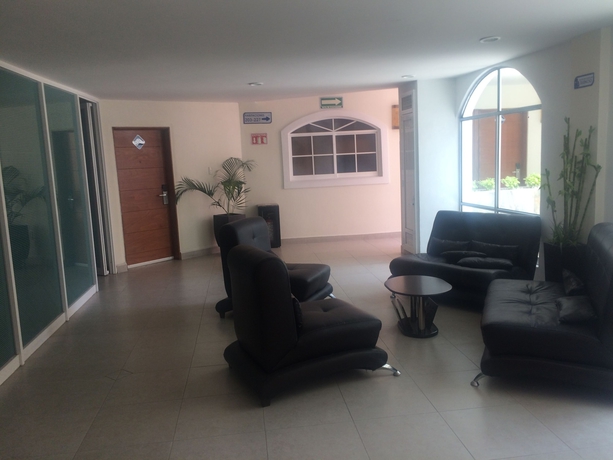 Imagen de los interiores del Hotel River Poliforum. Foto 16