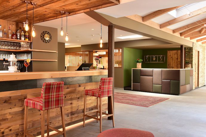 Imagen del bar/restaurante del Hotel River Post. Foto 2