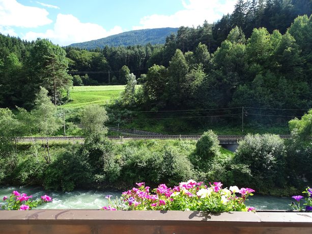 Imagen de la habitación del Hotel River Post. Foto 17