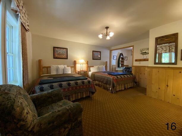 Imagen de la habitación del Hotel River Ranch Lodge and Restaurant. Foto 19