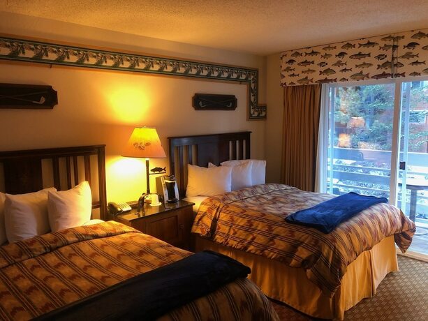 Imagen de la habitación del Hotel River Ranch Lodge and Restaurant. Foto 20