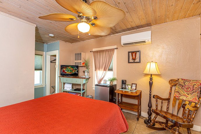 Imagen de la habitación del Hotel River Rock Inn. Foto 11