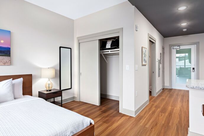 Imagen de la habitación del Hotel River Row Flats. Foto 18