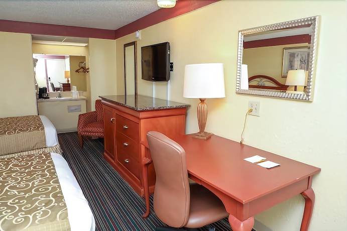 Imagen de la habitación del Hotel River Side Inn. Foto 9