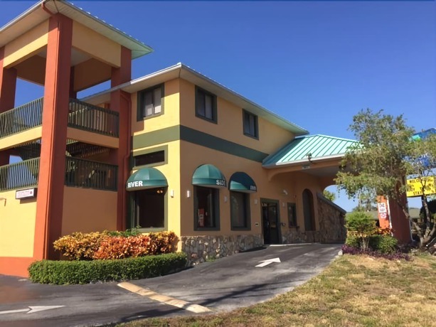 Imagen general del Hotel River Side Inn. Foto 3