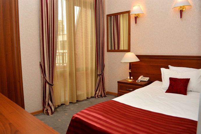 Imagen de la habitación del Hotel River Side, Tbilisi. Foto 7