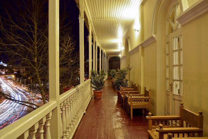 Imagen de los exteriores del Hotel River Side, Tbilisi. Foto 11