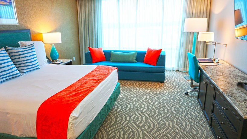 Imagen de la habitación del Hotel River Spirit Casino Resort. Foto 7