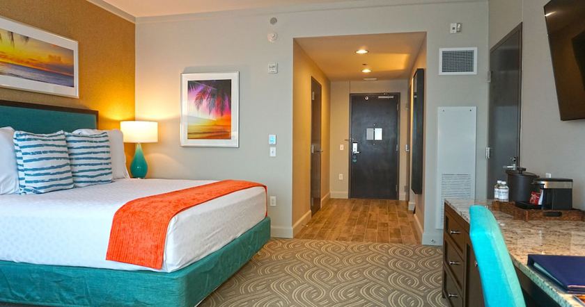 Imagen de la habitación del Hotel River Spirit Casino Resort. Foto 8