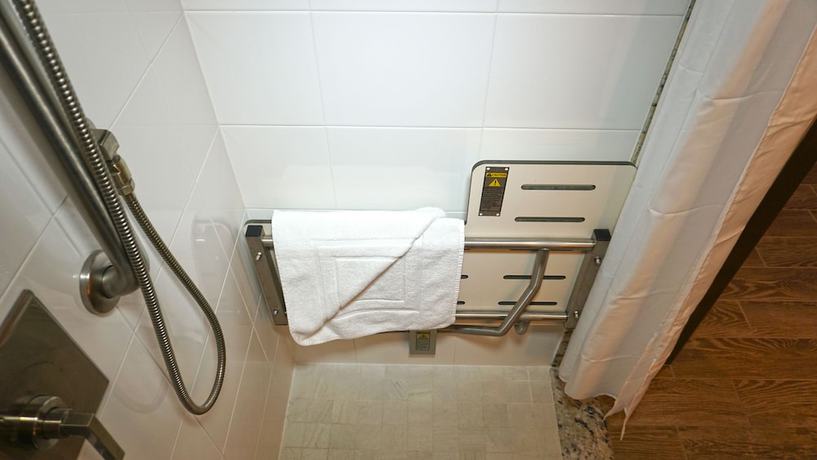 Imagen de la habitación del Hotel River Spirit Casino Resort. Foto 9