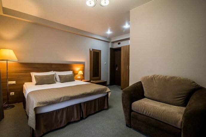 Imagen de la habitación del Hotel River Star. Foto 21