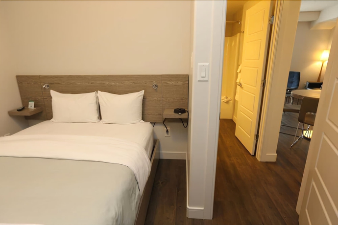 Imagen de la habitación del Hotel River Station Suite. Foto 7