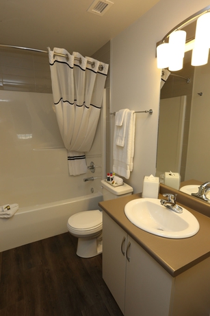 Imagen de la habitación del Hotel River Station Suite. Foto 18