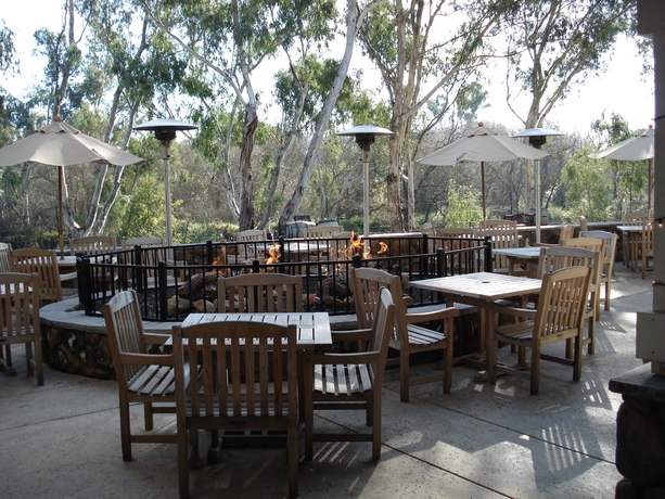 Imagen del bar/restaurante del Hotel River Terrace Inn - A Noble House. Foto 6