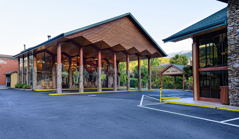 Imagen de los exteriores del Hotel River Terrace Resort and Convention Center. Foto 8