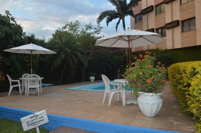 Imagen de la piscina del Hotel River, Uruguaiana. Foto 20