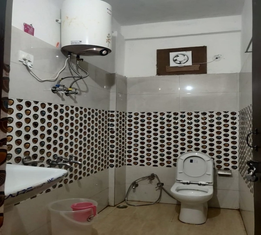 Imagen de la habitación del Hotel River View, Badrinath. Foto 14
